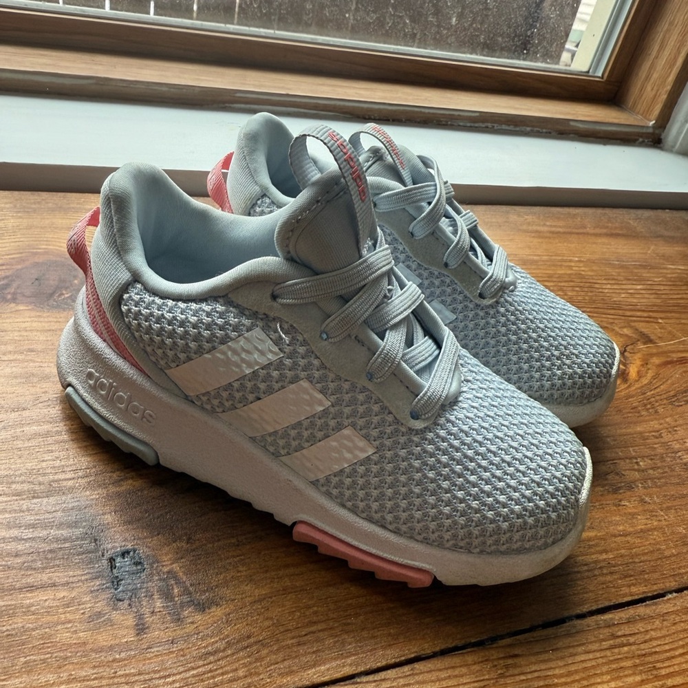 Toddler girls Adidas tennis shoes